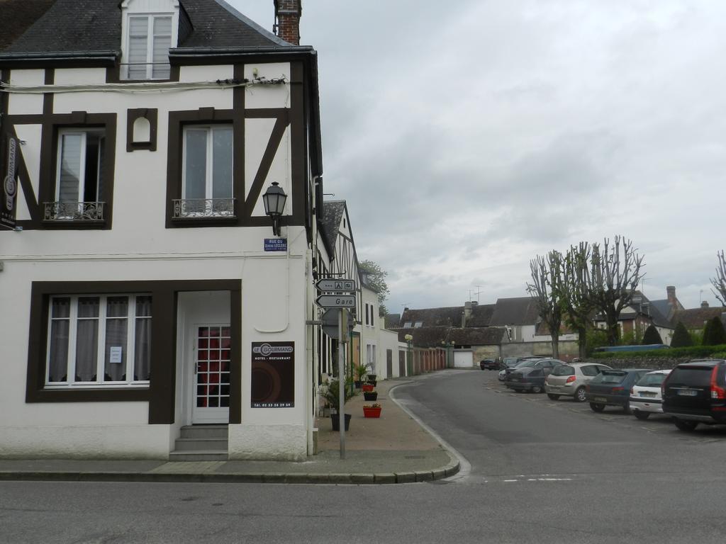 Le C Gourmand Hotel Sées Kültér fotó