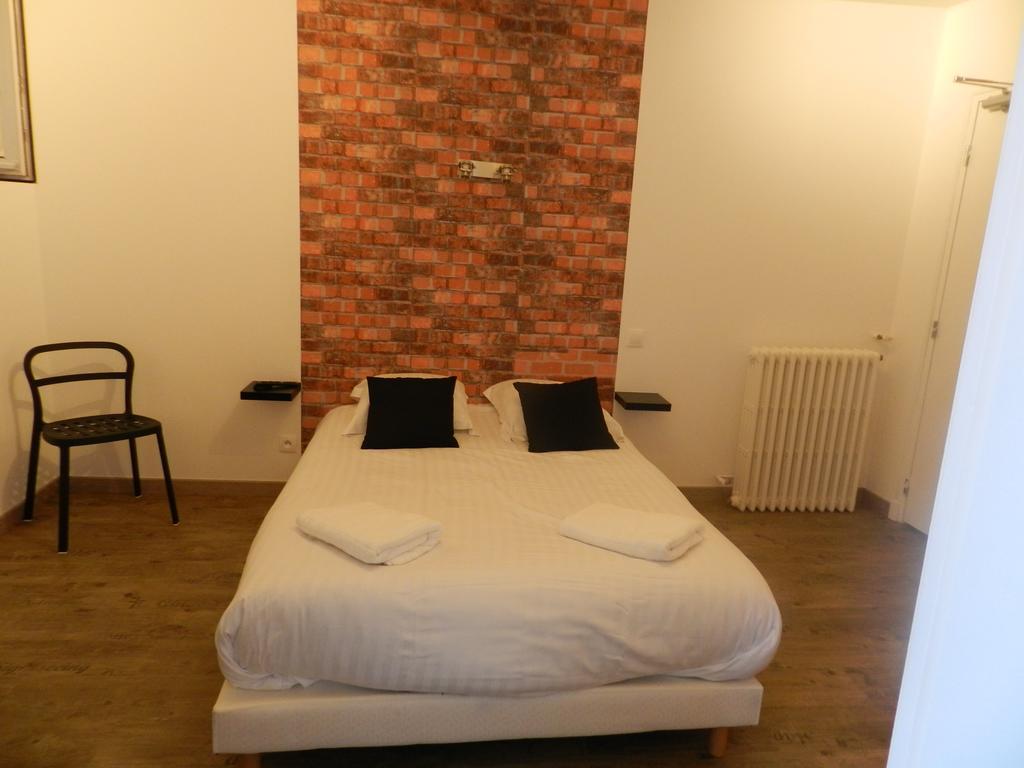 Le C Gourmand Hotel Sées Szoba fotó